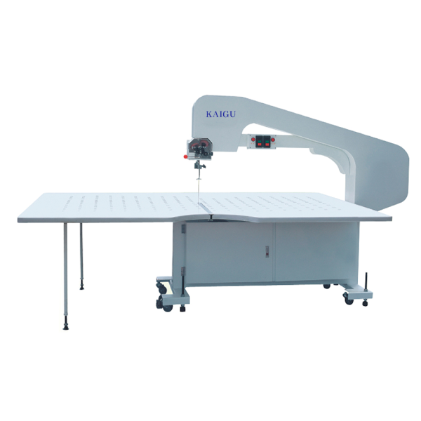 Kaigu DCQ-900 Ленточная раскройная машина 1500/2100 мм