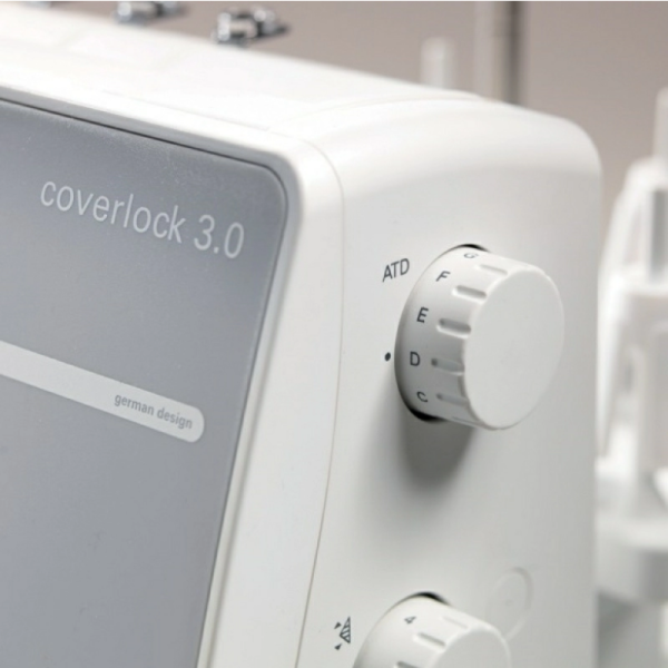 Pfaff Coverlock 3.0 бытовой коверлок