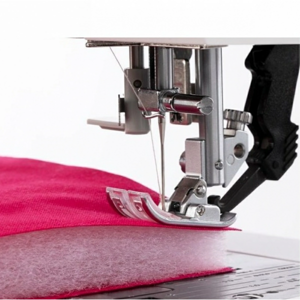 Pfaff Ambition 620 бытовая швейная машина