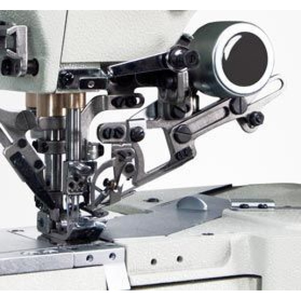 Typical GK337-1356D3 трехигольная пятиниточная плоскошовная машина (распошивалка)