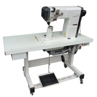 PFAFF 591 — 1-но игольная швейная машина колонкового типа 