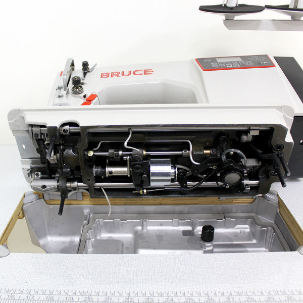 Компьютеризированная швейная машина BRUCE R4200-DHQ-M
