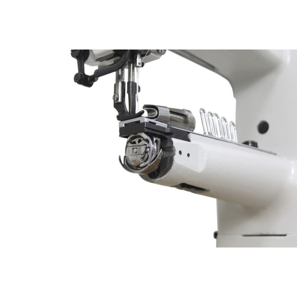 Рукавная швейная машина и тройным продвижением материала HIGHLEAD GC2603