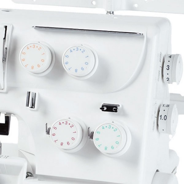 Купить в Киеве оверлок Janome 8002DX